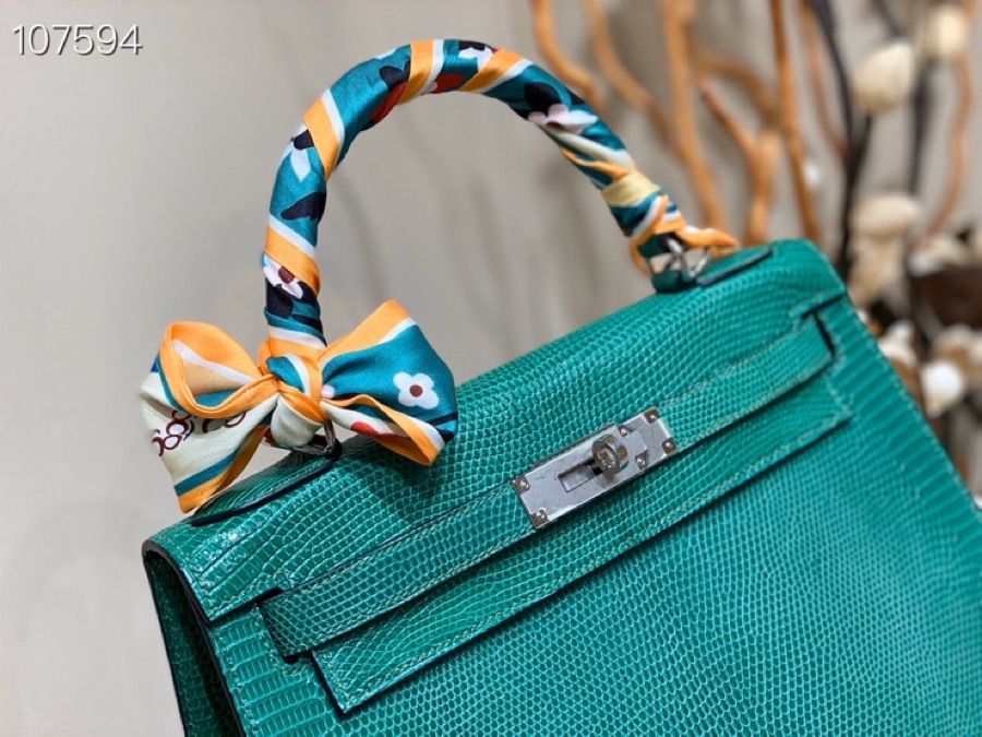 에르메스 켈리백28 그린 은장 리자드 가죽